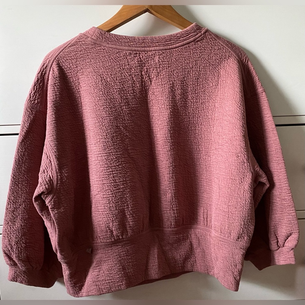 Lululemon Textured Crewneck Long Sleeve Pullover Size 8 Spiced Chai Athleisure - Picture 7 of 9